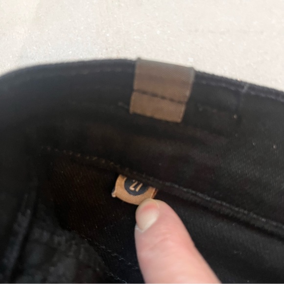 BNWOT CITIZENS OF HUMANITY EMMANUELLE LOW RISE BLACK BOOTCUT JEANS - Picture 8 of 12